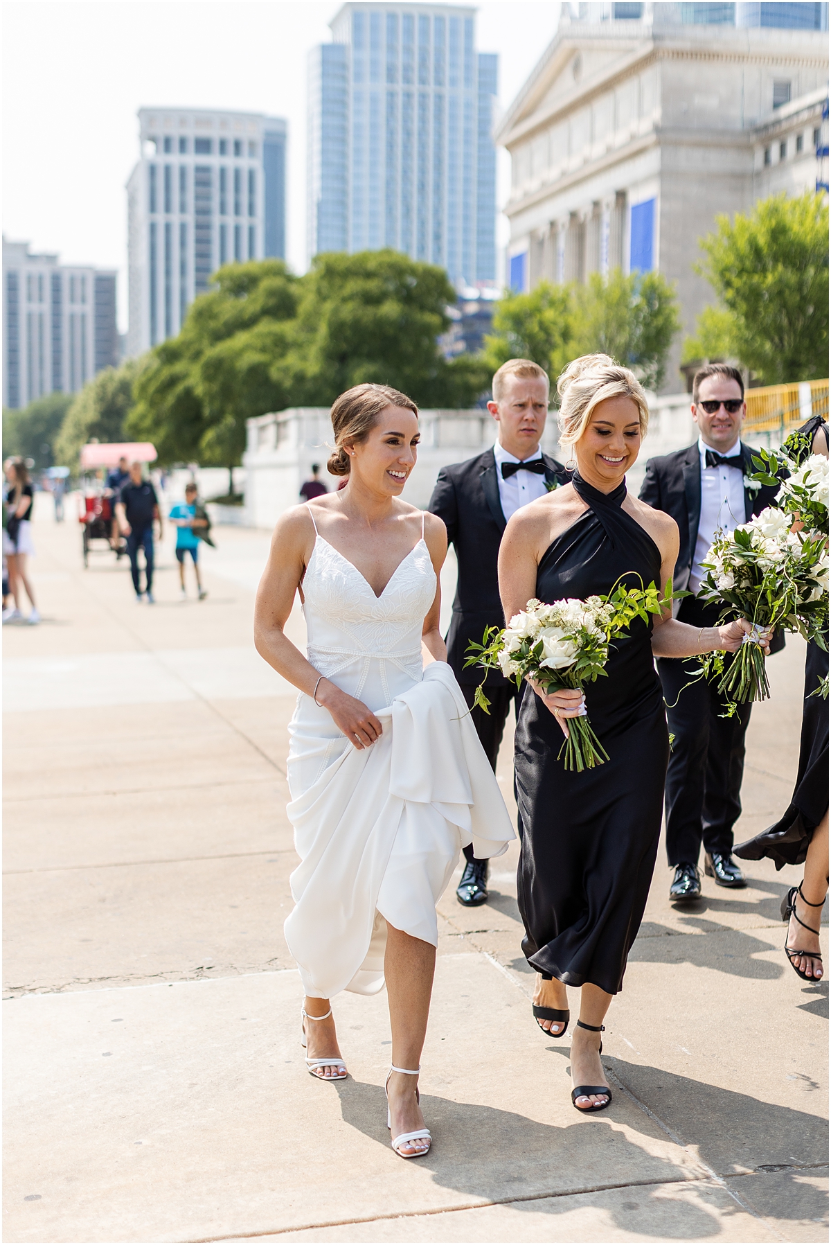 wedding portraits at Field Museum Campus in Chicago