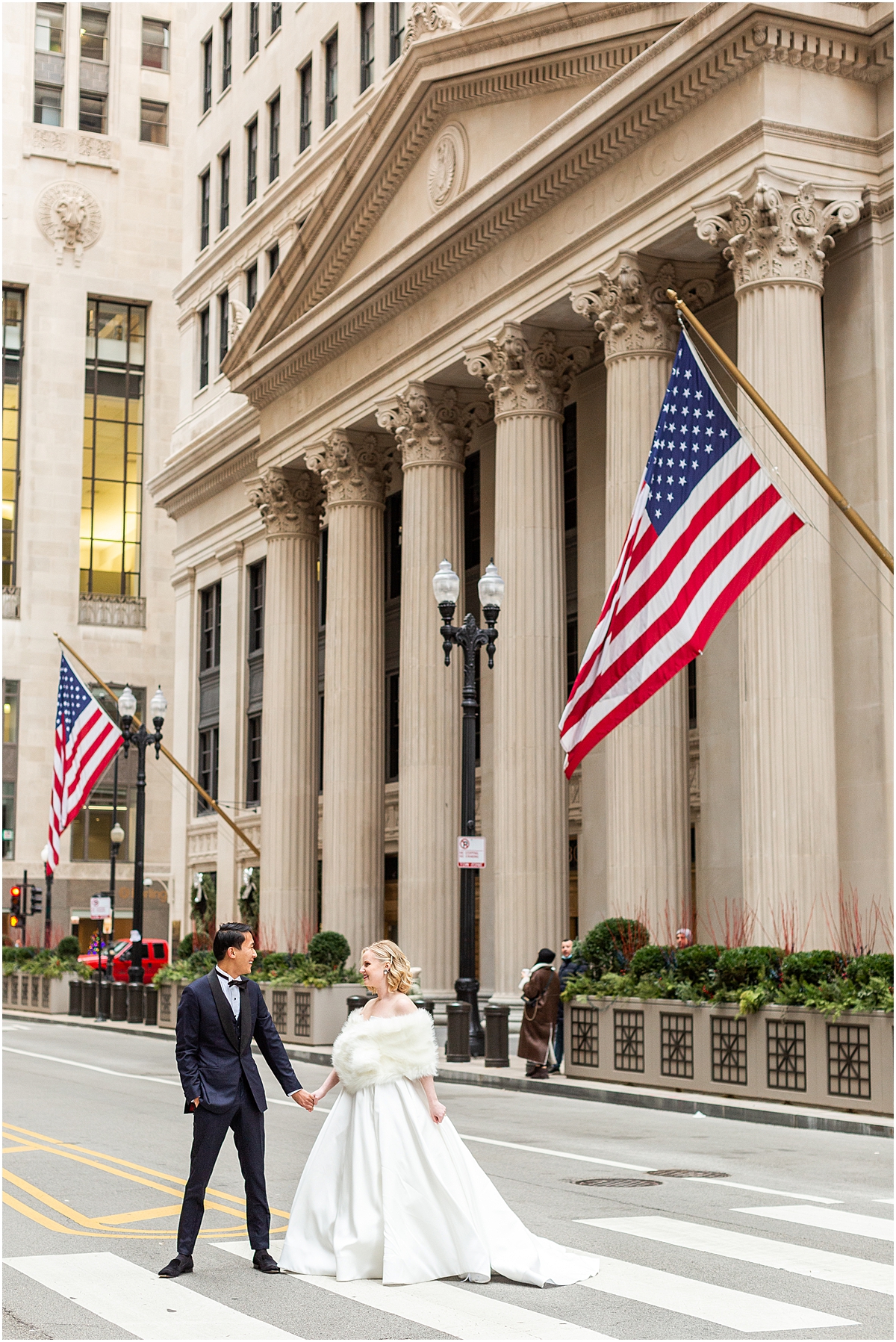 12 Best Chicago Engagement Session Locations | The historic board of Trade Building 