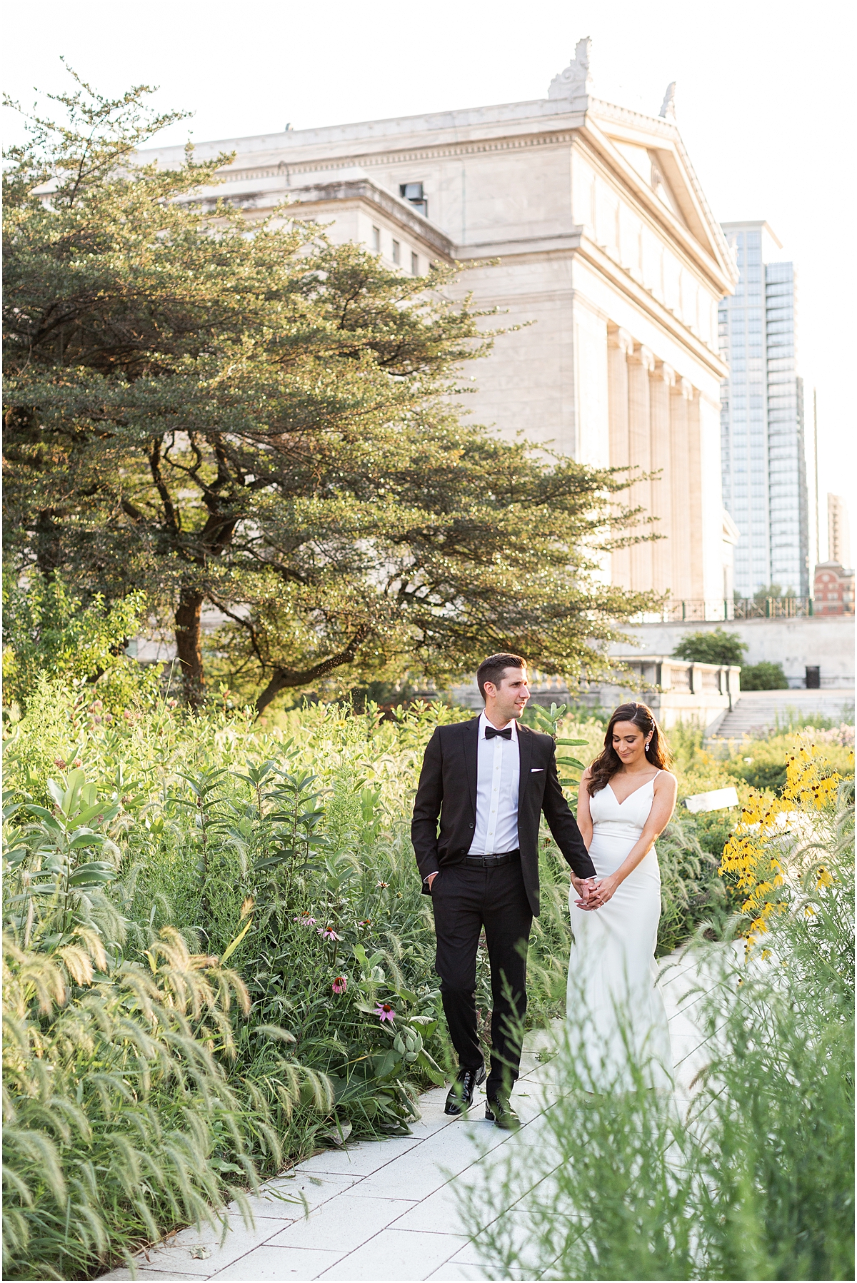 Romantic engagement photos by Alex Ferreri, a chicago based photographer 