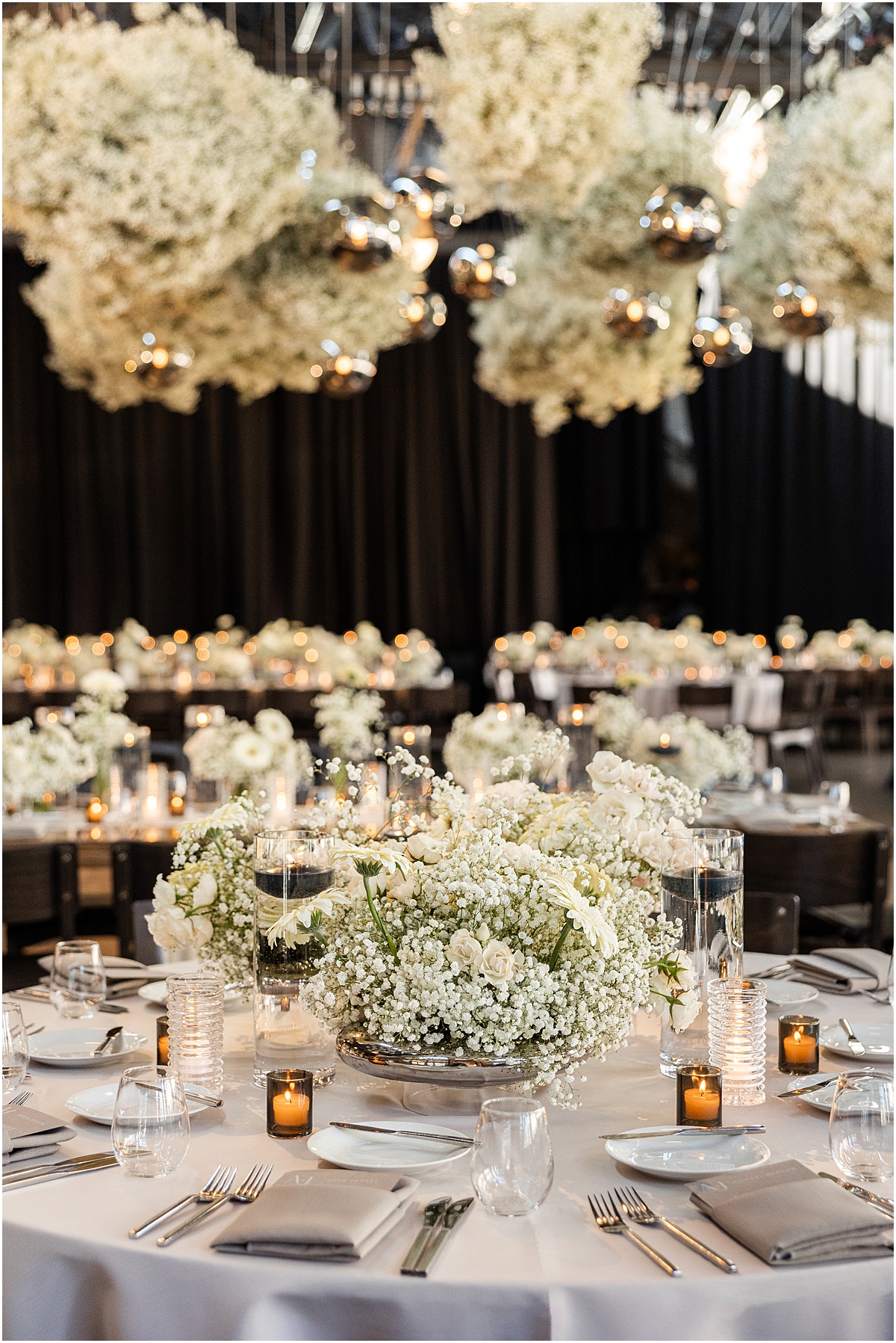 Chic Chicago Wedding Celebration at City Hall Chicago Events