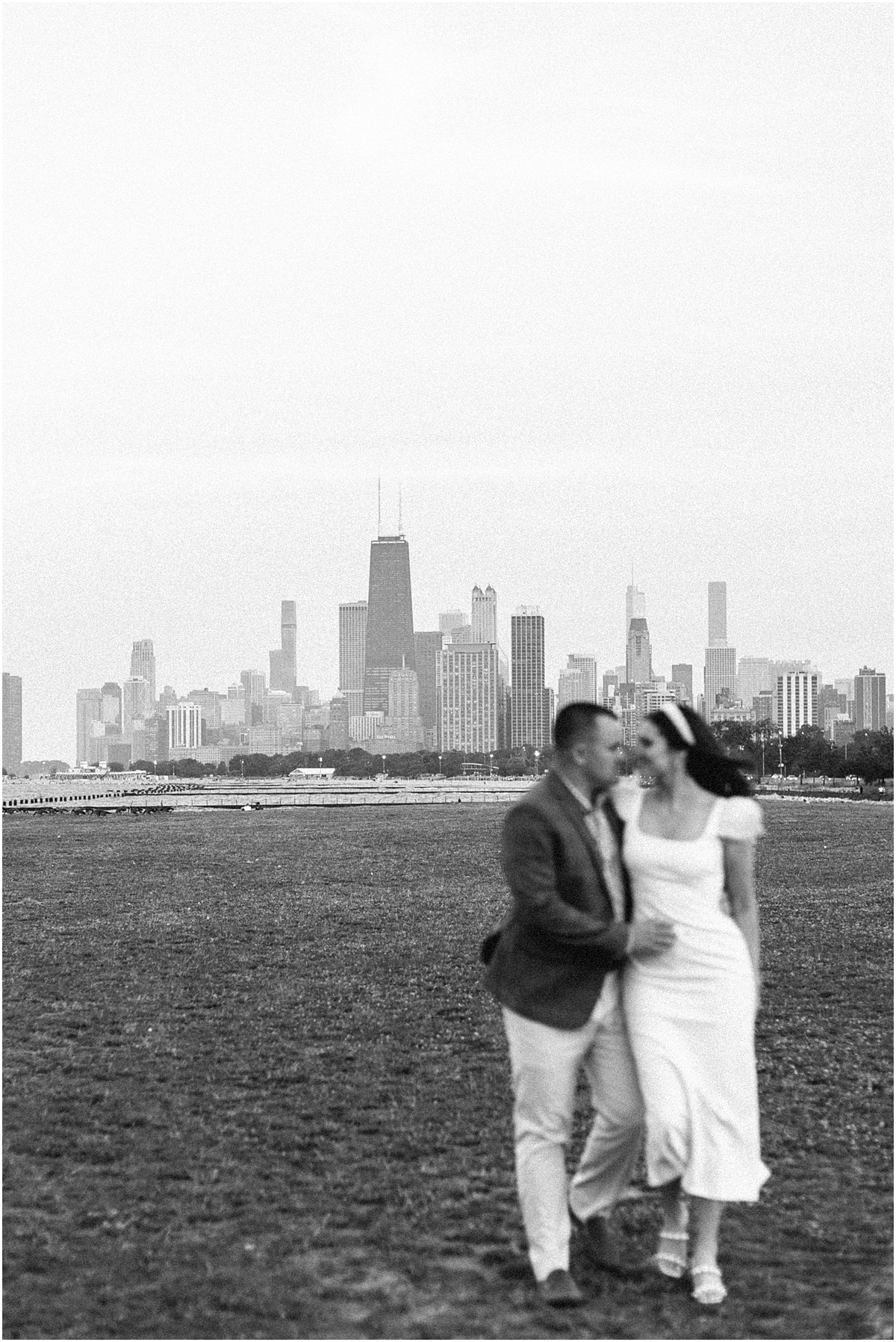 timeless portraits from couple's wedding weekend in Chicago 