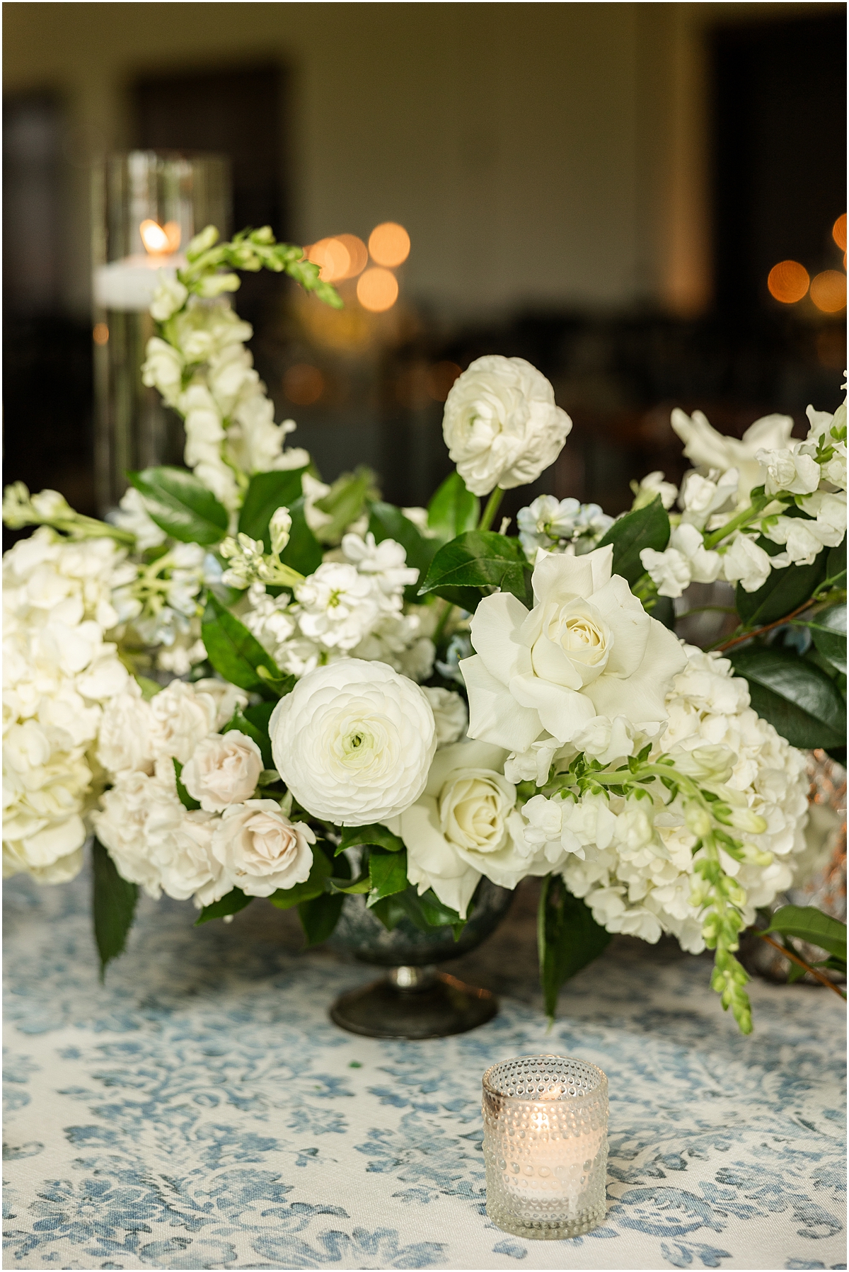 elegant white floral centerpieces