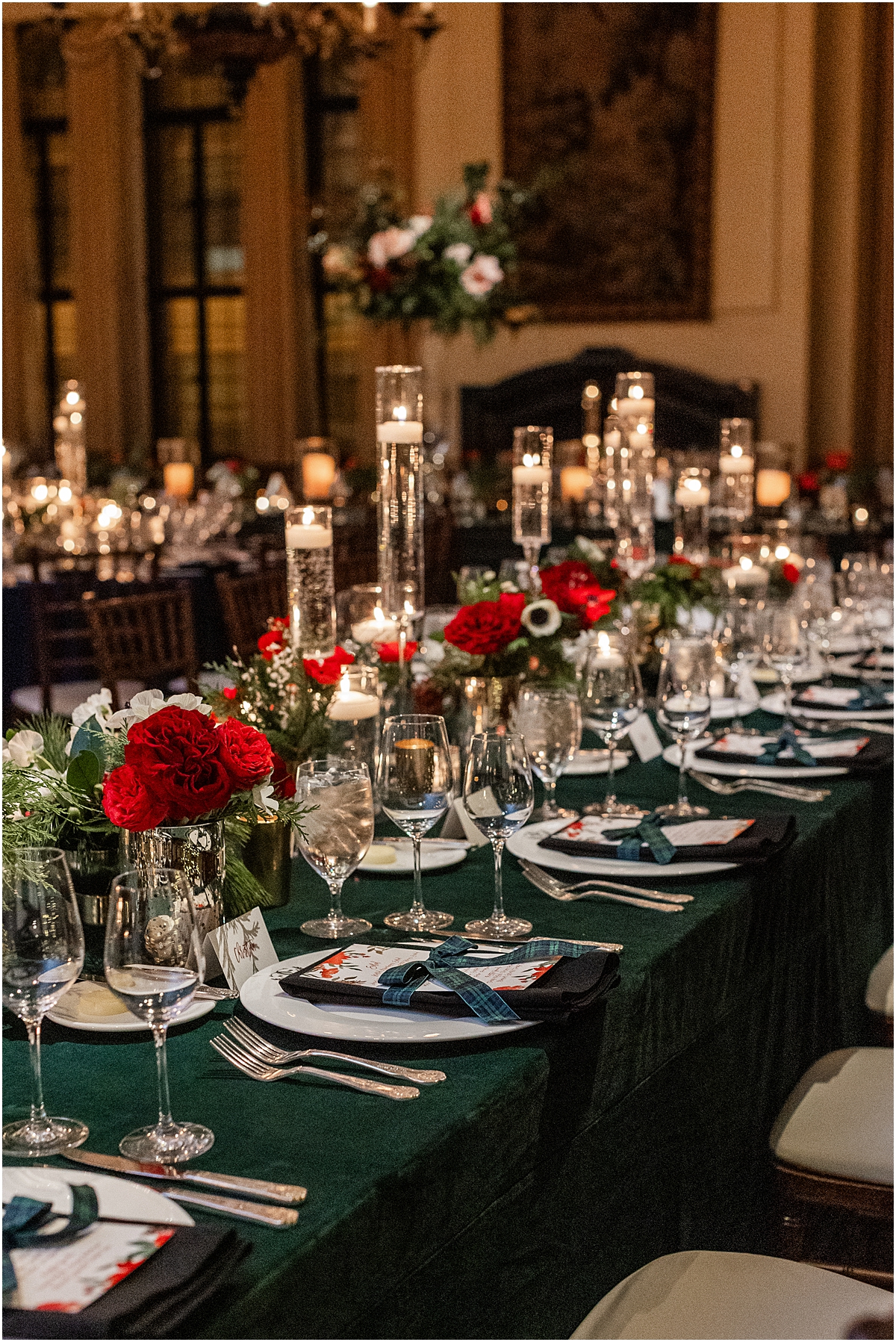 Chicago winter wedding decorated for the holidays