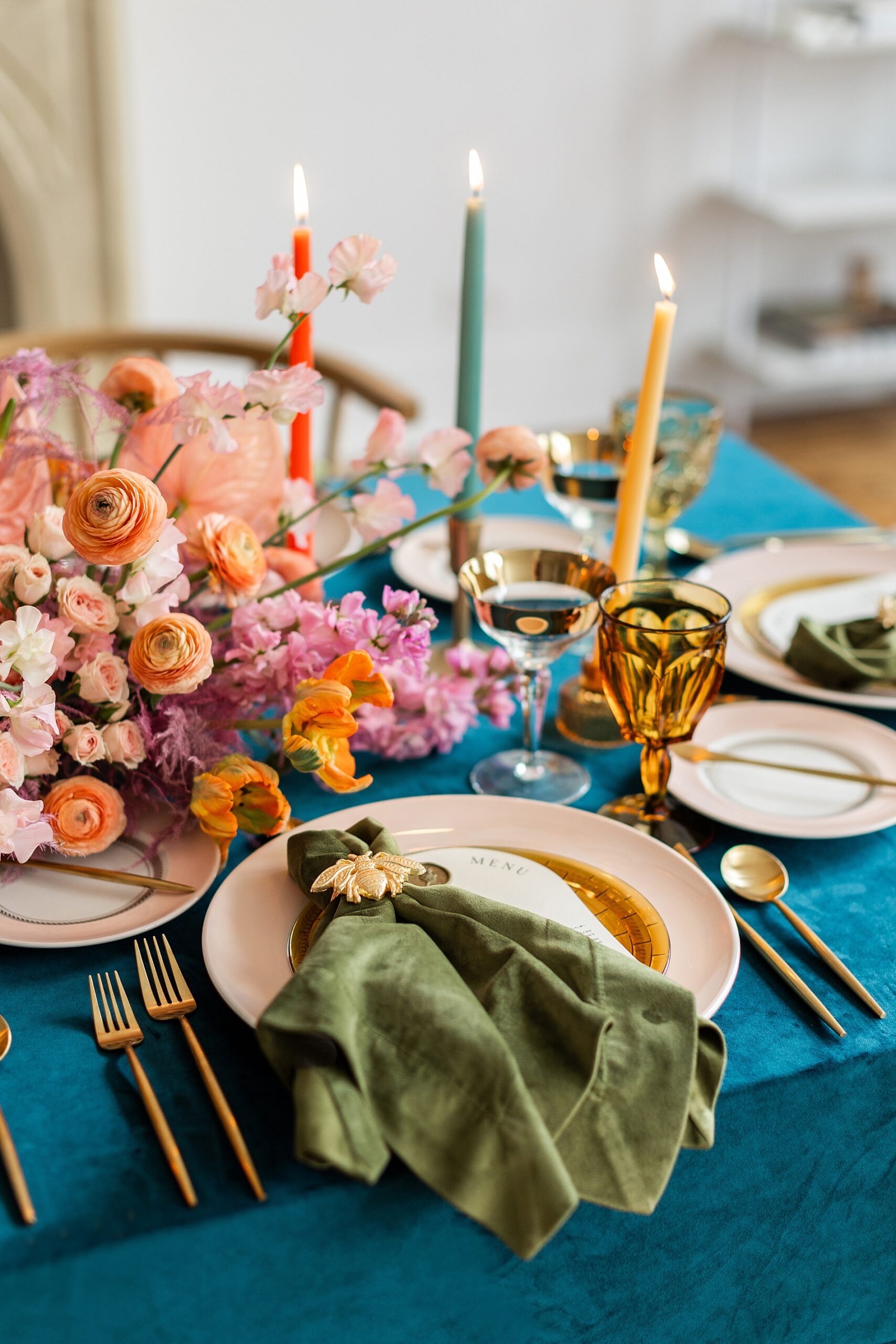 dark green napkins at place setting