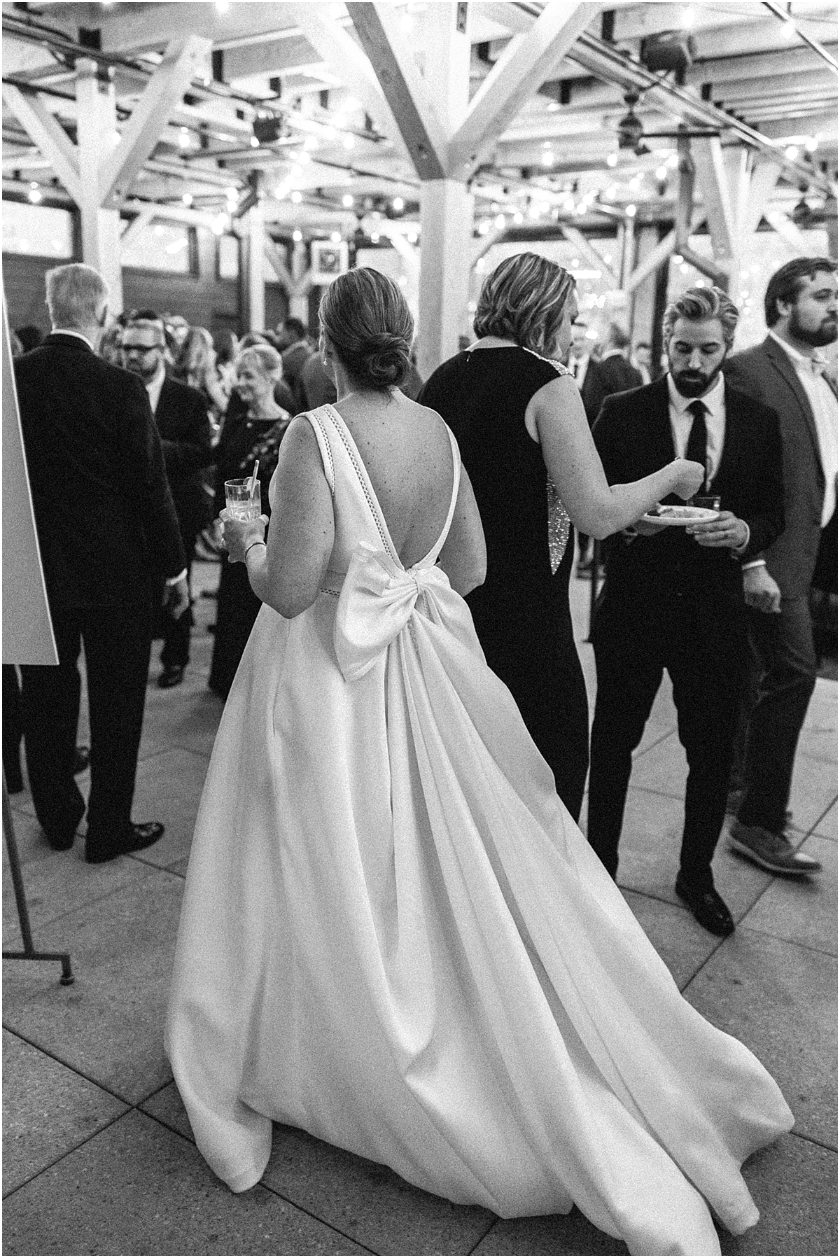 wedding guests during cocktail hour
