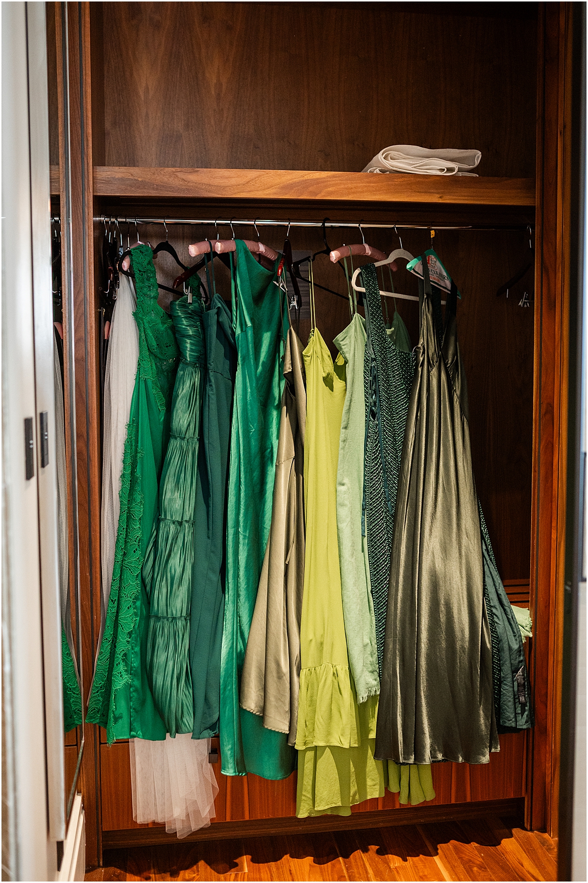 bridesmaids dresses in different shades of green