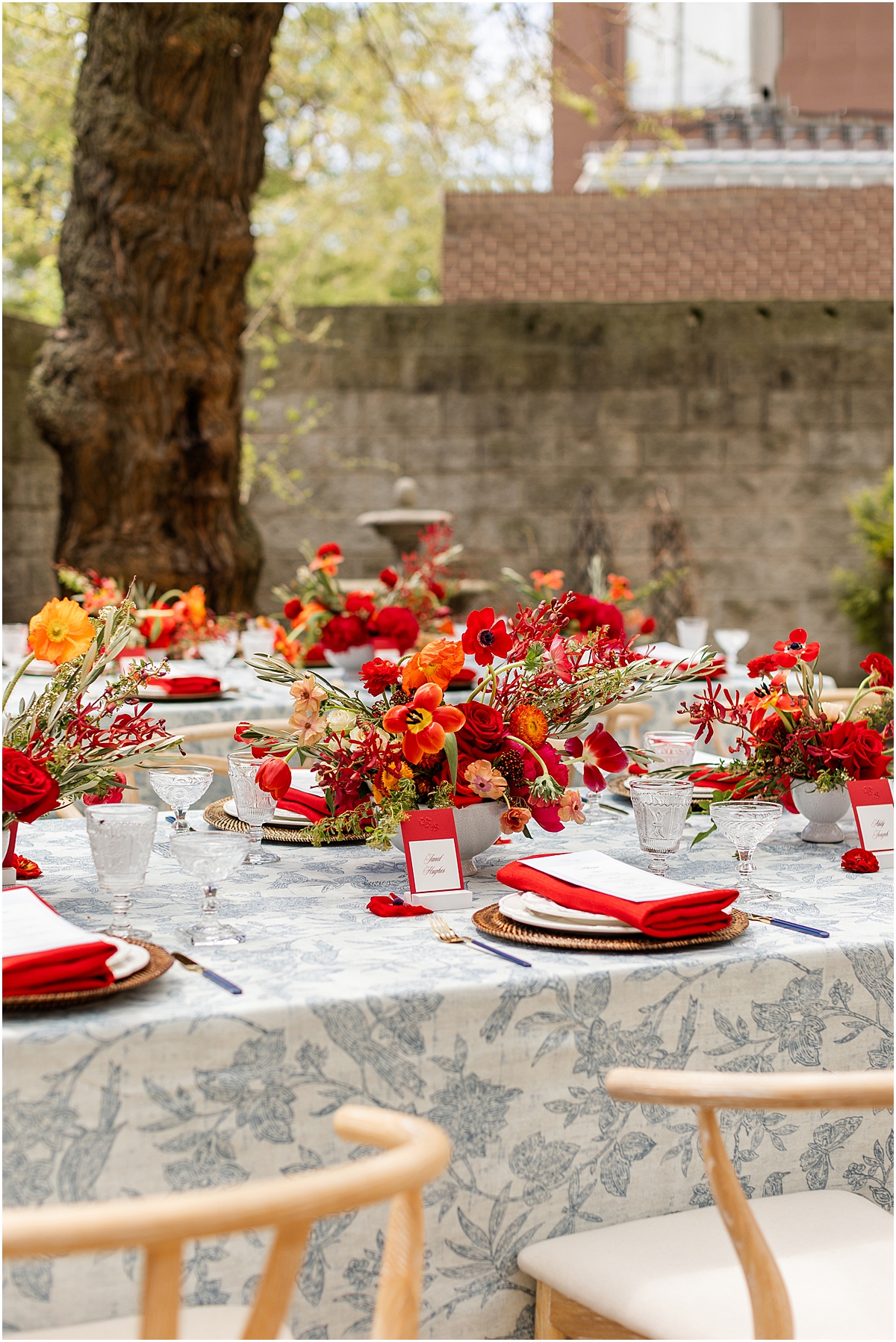 Colvin House Wedding Editorial with fresh and modern design meets timeless vibe