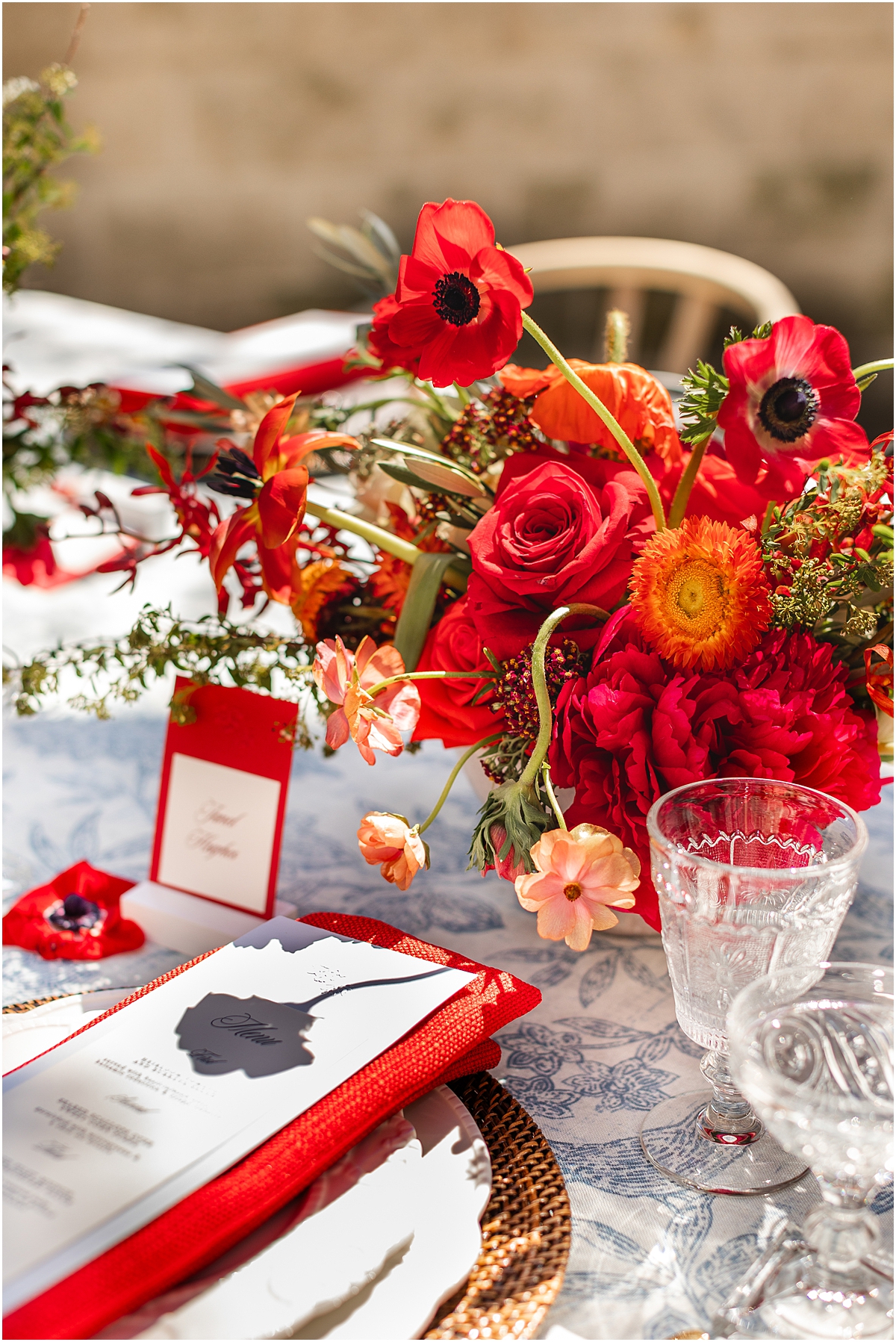 wedding tablescape at outdoor reception space at Colvin House in Chicago