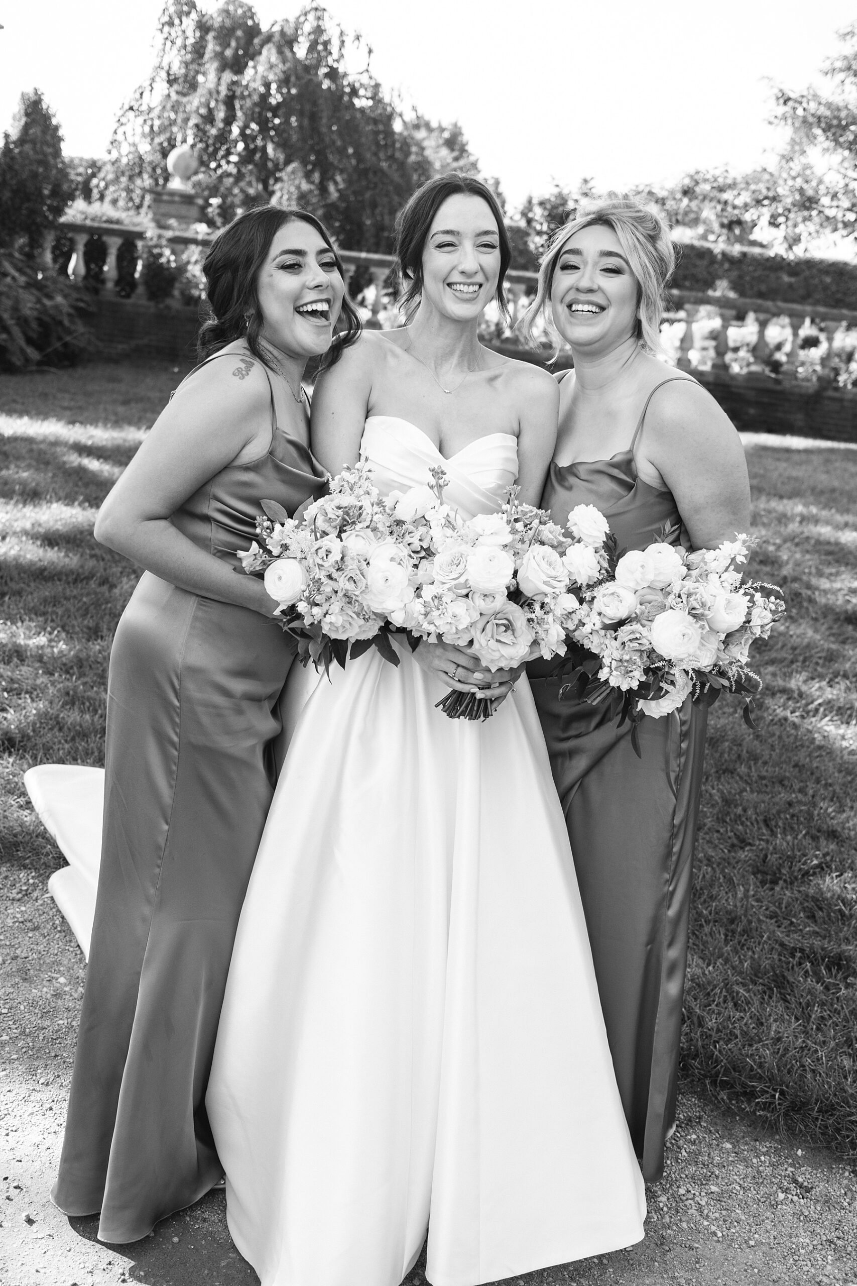bride with two bridesmaids 