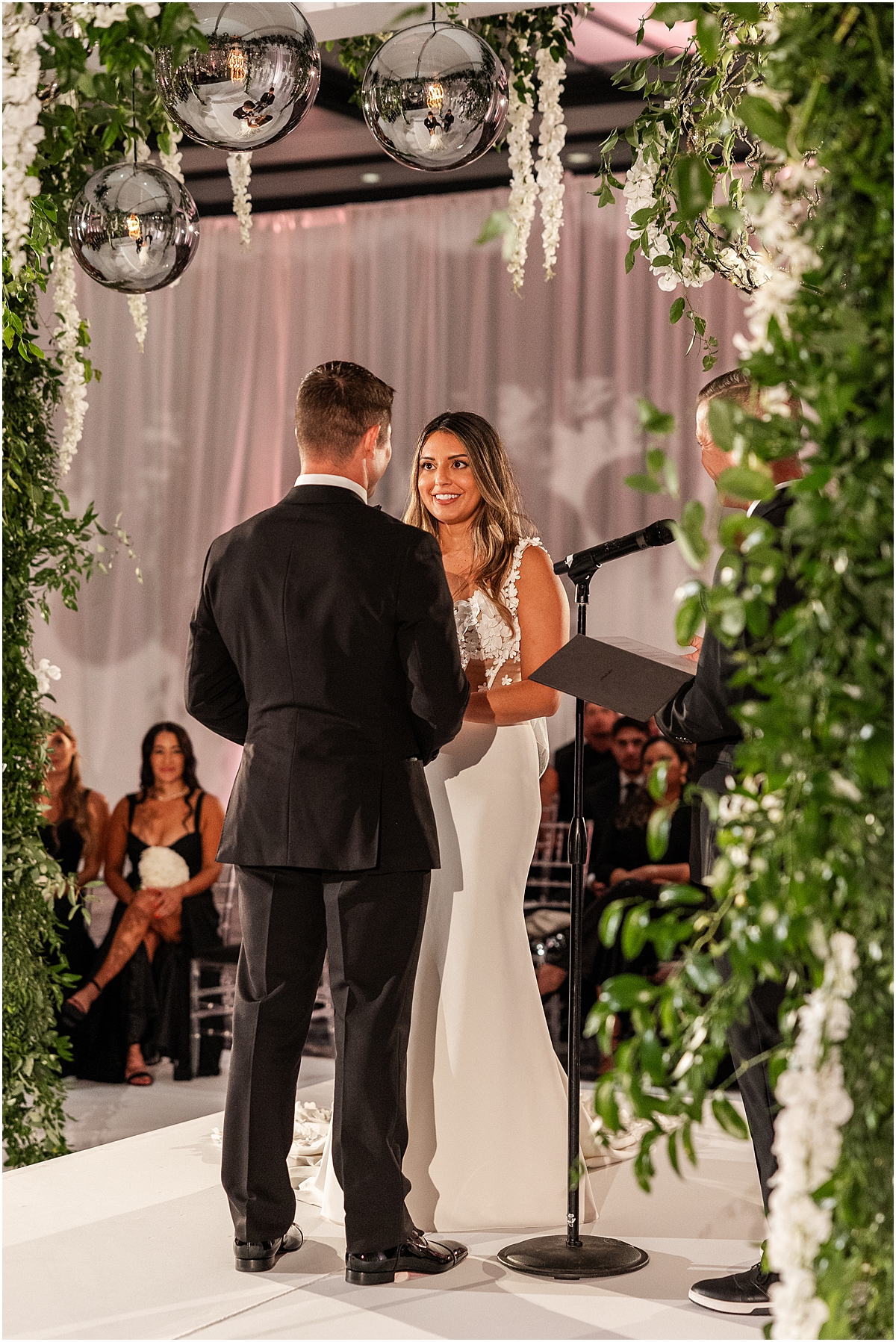 Chicago Renaissance Hotel wedding ceremony
