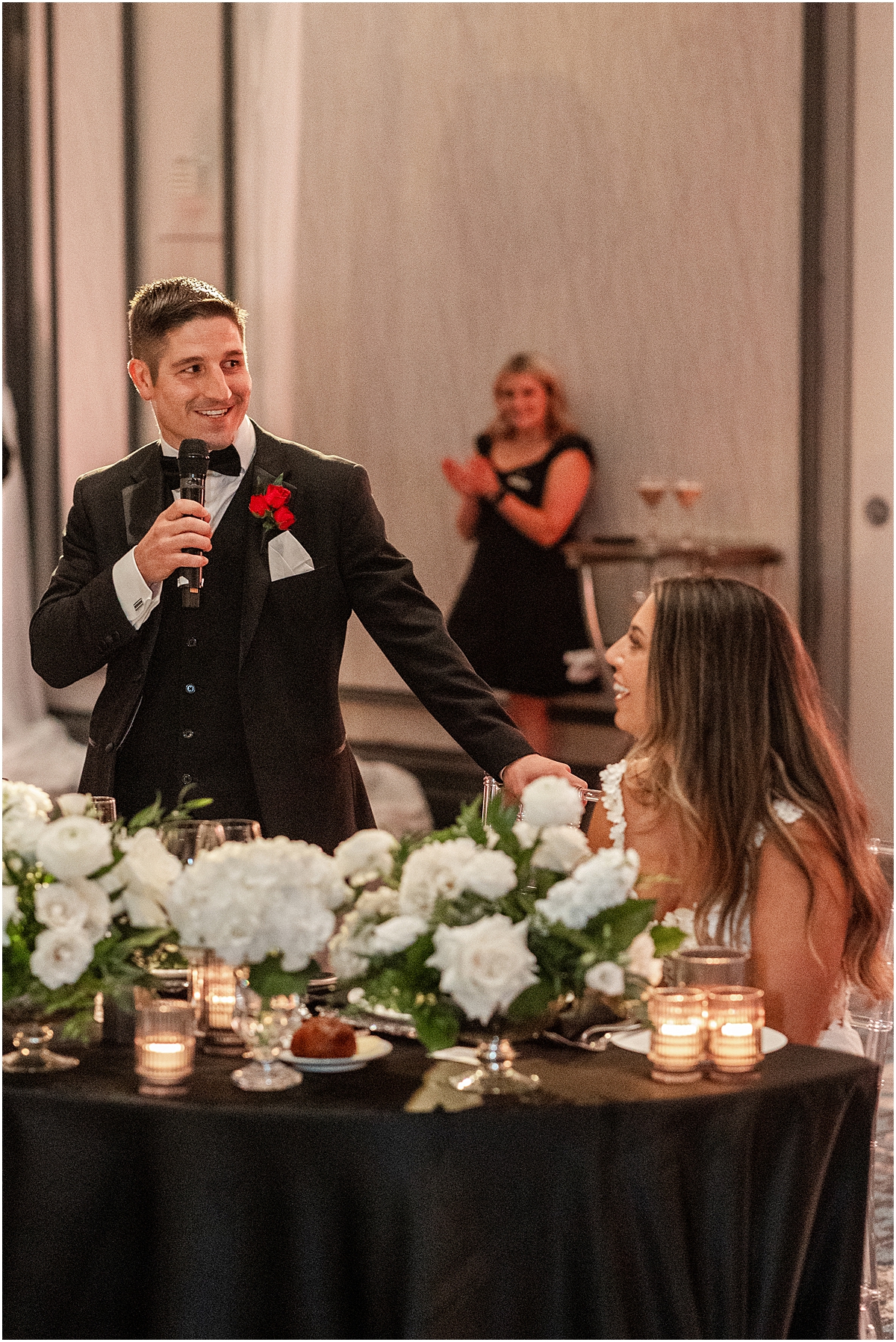 groom giving speech 