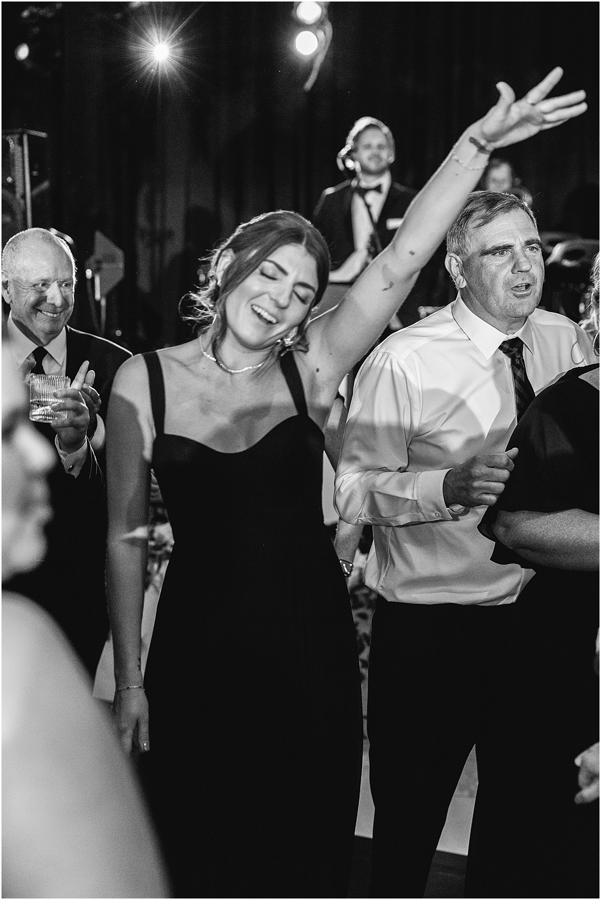 candid wedding reception photos 