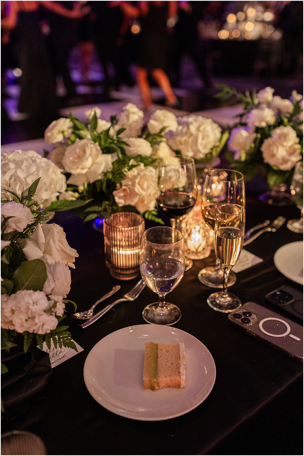 Glamorous Chicago Renaissance Hotel Wedding